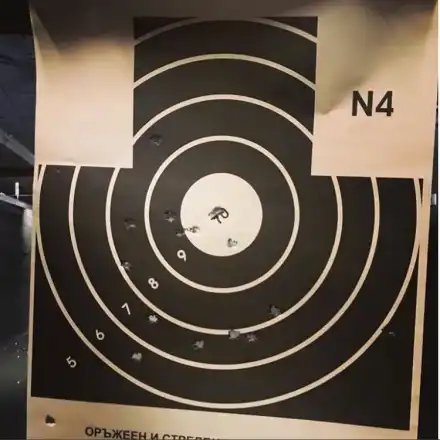 Иво Аръков тръгна с пищов!