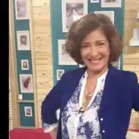 Катето Евро събра приятелки за курабийки