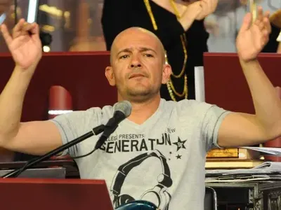 Коя е жената,  която роди  от Годжи?