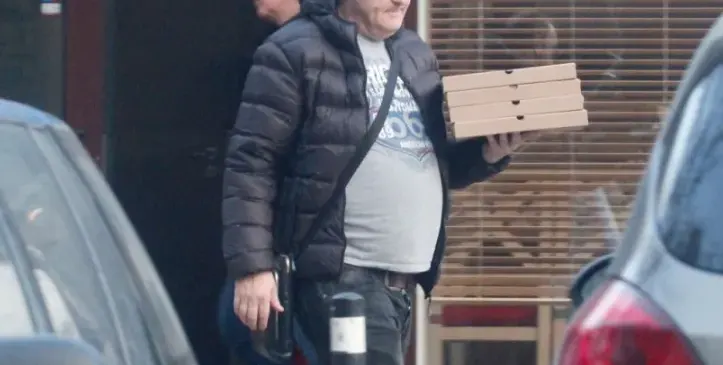 Краси Радков закъса с очите