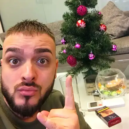 Криско забавлява зрителите на БНТ в специално празнично шоу