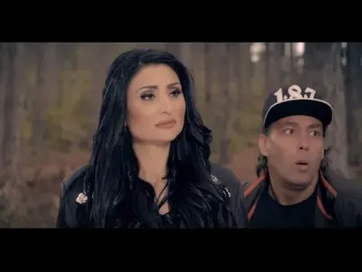 Люси Иларионов се ИЗГАВРИ със Софи Маринова! А уж бяха приятели?!  (Видео)