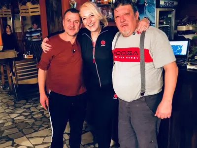 Лорд Минчев сече преди Нова година: Тереза и Дяковска в моден спор, Данчо Караджов и Христо Кидиков облечени траурно + още и СНИМКИ