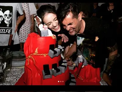 Луиза Григорова показа тайни снимки от сватбата си