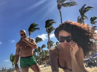 Маги Желязкова с екзотична Нова година (Тя и мъжът й празнуват в Доминикана)