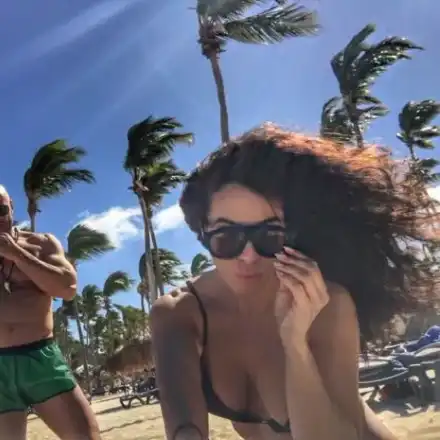 Маги Желязкова с екзотична Нова година (Тя и мъжът й празнуват в Доминикана)