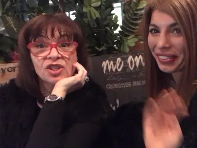 МЕГЗ призна кого обича (СНИМКА)