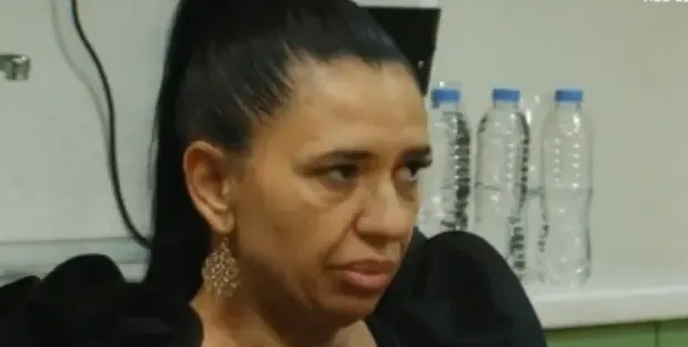 Мейзер меси питка зад решетките
