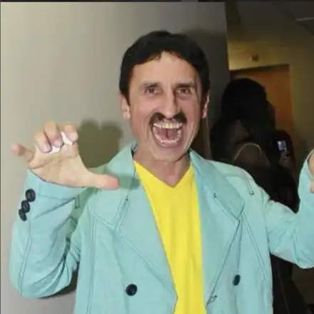 Милко Калайджиев: Аз съм извънземен!