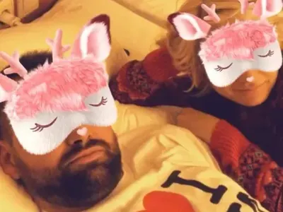 Нов мъж в леглото на Поли Генова! Кой е мистериозният господин?!