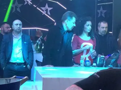 Нова мацка в леглото на Сашо Майонезата (Подробности)