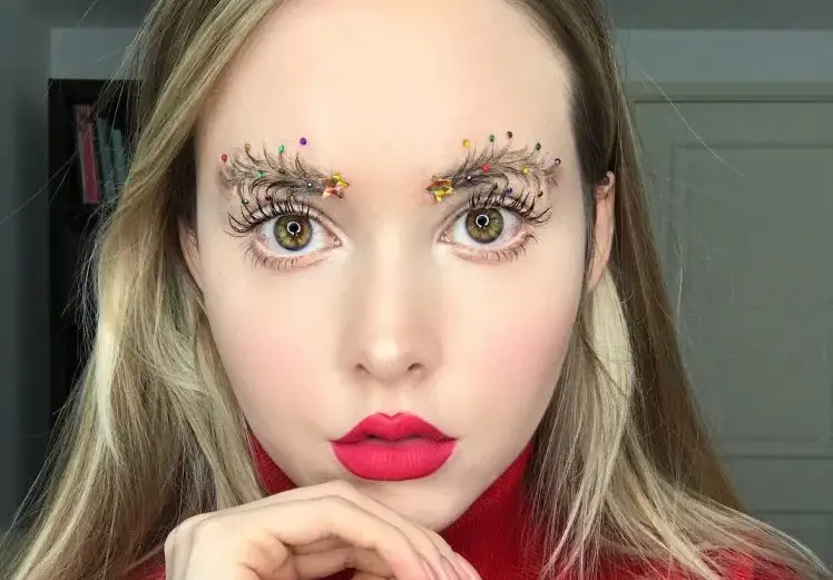 Нова мода завладя мрежата: Елха по лицето