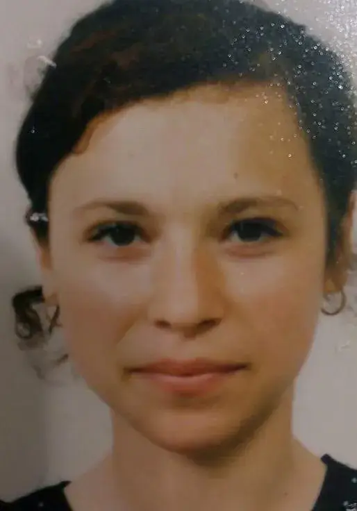 Познахте ли тази фолк певица? Тук е само на 8 годинки