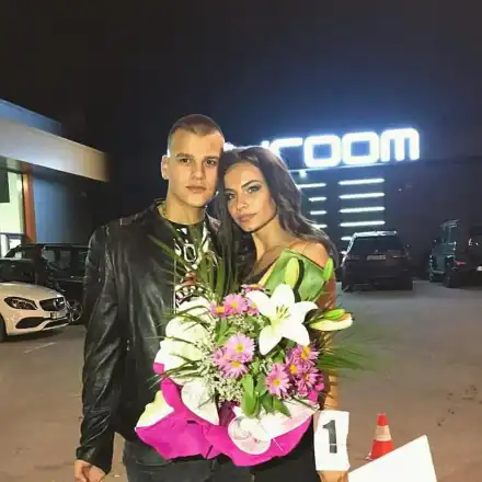 Снахата на Деси Слава стана миска