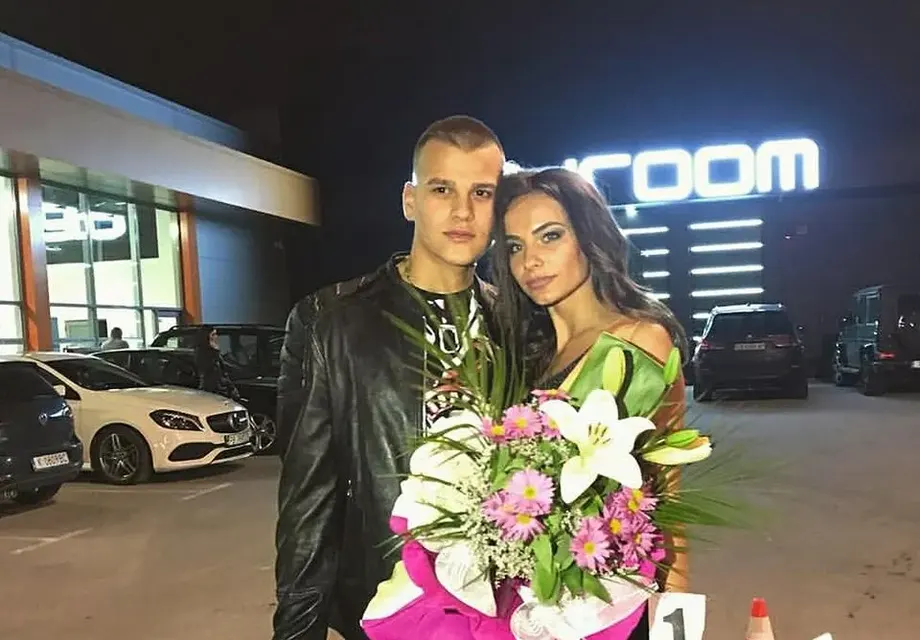 Снахата на Деси Слава стана миска