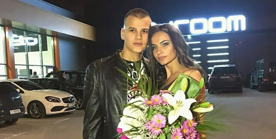 Снахата на Деси Слава стана миска