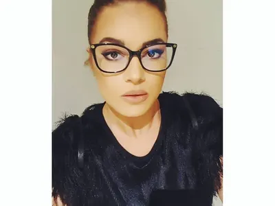 Срязаха гумите на Евгения Джаферович (Снимка)