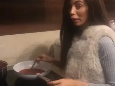 Ужас! Мегз се изгори жестоко докато готви (ВИДЕО)