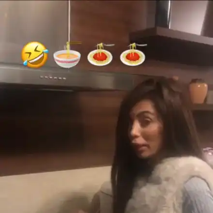 Ужас! Мегз се изгори жестоко докато готви (ВИДЕО)