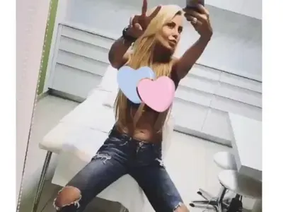 Венета Харизанова се пусна без горнище