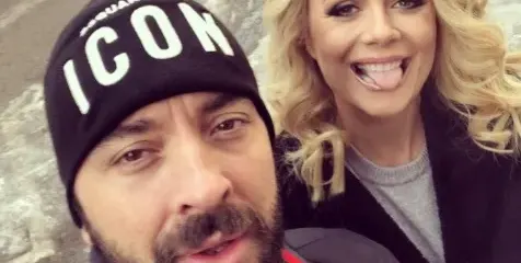 Венета Райкова изтрещя! Пее „Шушана“ с цяло гърло и върти кючеци