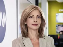 Миа Сантова неузнаваема! Красавицата съсипана след смъртта на майка си, аборта и борбата с рака