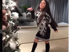 Никол на Николета с коса до кръста