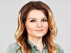 Петя Дикова се втали до неузнаваемост! (Вижте тайната на щерката на Аня Пенчева)