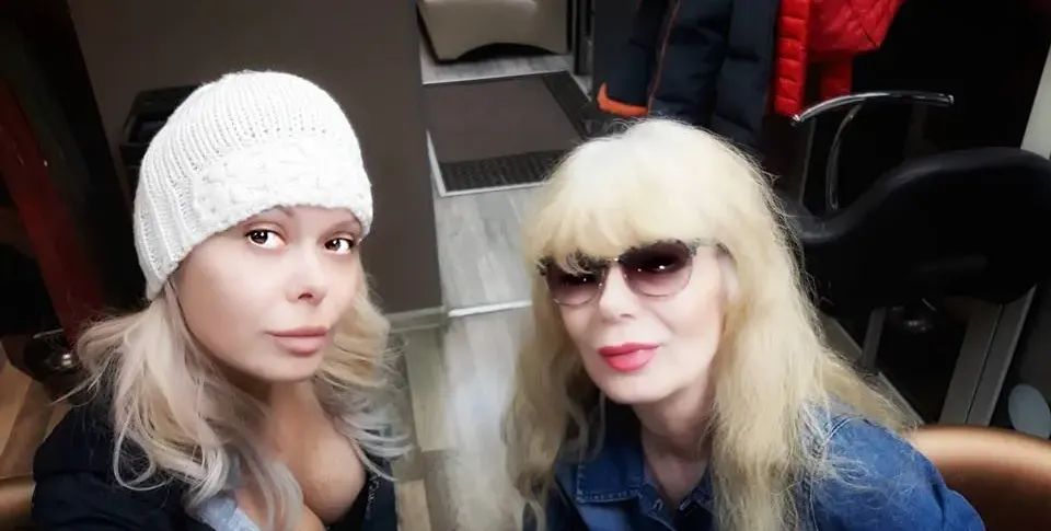 Захажаева към Вулева: Ти вече нямаш майка! (Вижте защо двете не си говорят от 1 година)