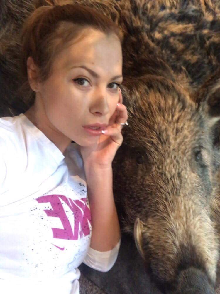 Анастасия сравни мъжете с диви прасета