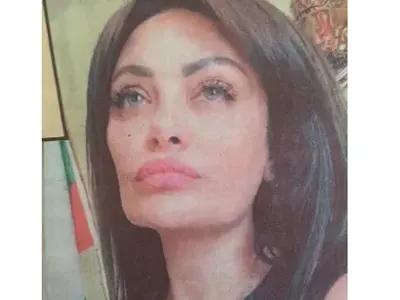 Българската Анджелина Джоли върти министерство! Кабинетите на властта се напълниха с мацки