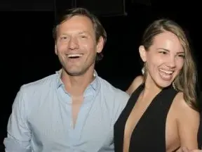 Бившата на Орлин Павлов Цвети Роскин захвърли дрехите