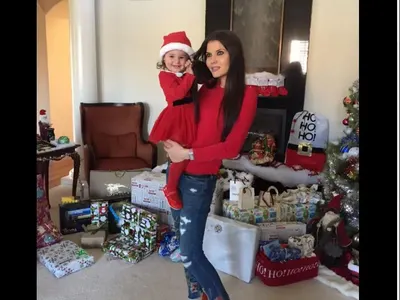 Чалга певица пори по леда