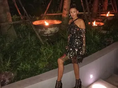 Цвети Найденова на екзотична почивка на о-в Пукет! Вижте какво дупе показа в Тайланд (Много снимки)