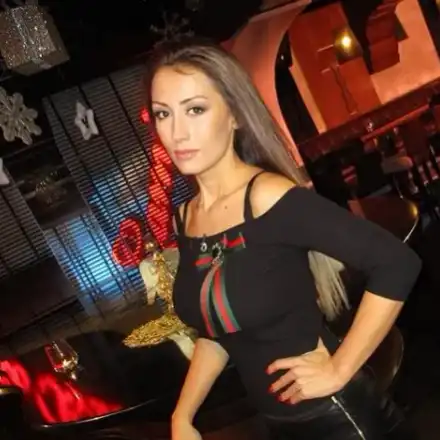 Джена разкри за „Пайнер“: Всичко е фалш! Та ние, певиците, дори не се поздравяваме! Преслава не ми е приятелка!