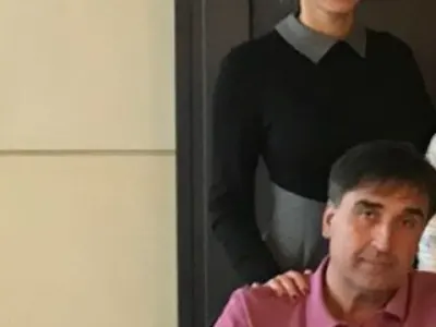 Ексклузивно разкритие на ПИК: Веско Маринов се срамува от любовницата си! Трубадурът я представи на родата ПОСЪРНАЛ! (СНИМКИ)