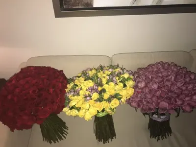 Ексклузивно в HotArena! Моника Валериева заби милионер от Катар! (Много снимки)