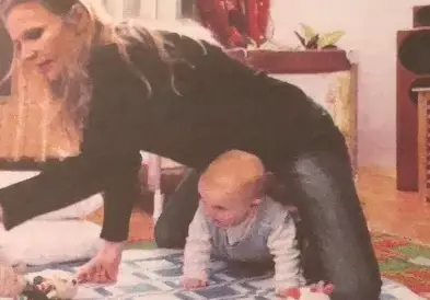 Ето го бебето на 84-годишния Ицко Финци