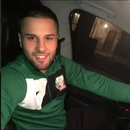 Гаджето на ДесиСлава се позлати