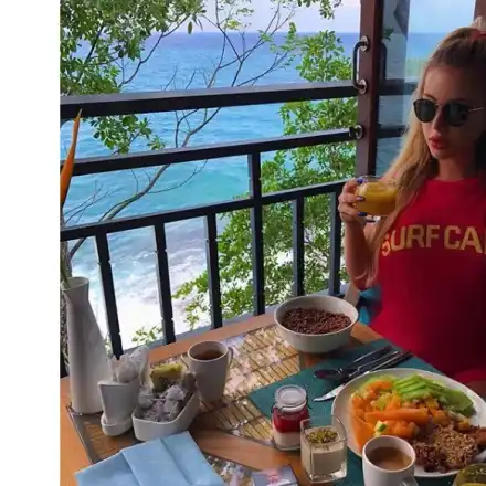 Гери-Никол чукна 75 кила! Отпра още по-мощна задница (Снимка в ГАЛЕРИЯ)