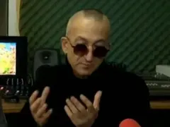 Какво се случва с Дони? Музикантът заприлича на каторжник, стопи се с 35 кг