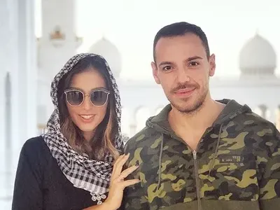 Лудия репортер Петканов потроши магазин в Дубай на медения си месец с Алекс (Подробности)