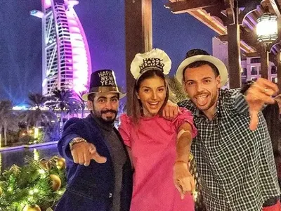 Лудия репортер Петканов потроши магазин в Дубай на медения си месец с Алекс (Подробности)