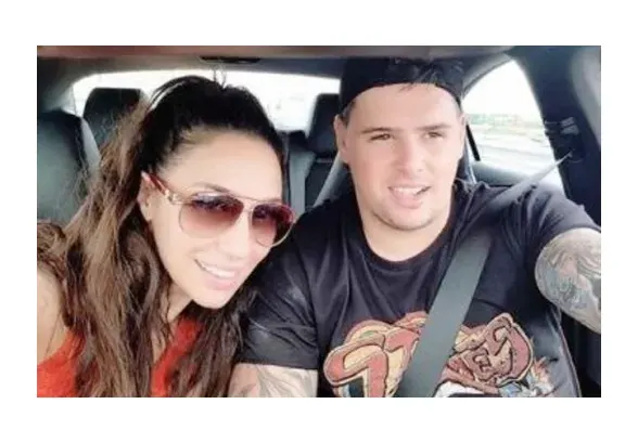 Мария Илиева зарязана бременна от младото си гадже (Георги се забавлява по плажовете на Маями)