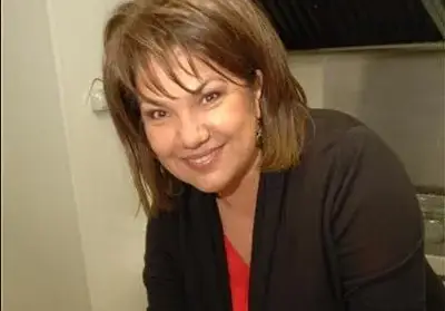 Марта Вачкова се вталява с цветове