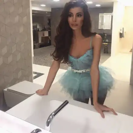 МЕГЗ: Лъжех мъжете в живота ми, че съм бедна