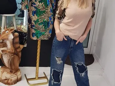 Мис Силикон нахрани хейтърите си