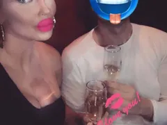 Първо в HotArena! Плеймейтката Глория Аенска с аборт от младо гадже (Скандален чат + снимки)