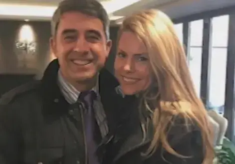 Плевнелиев предложил брак на Деси с късмет от баницата, тя се прави на ощипана и отказала наужким