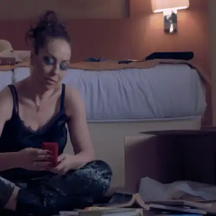 Сръбска поетеса обвини Ивана в кражба, скандалът влиза в съда